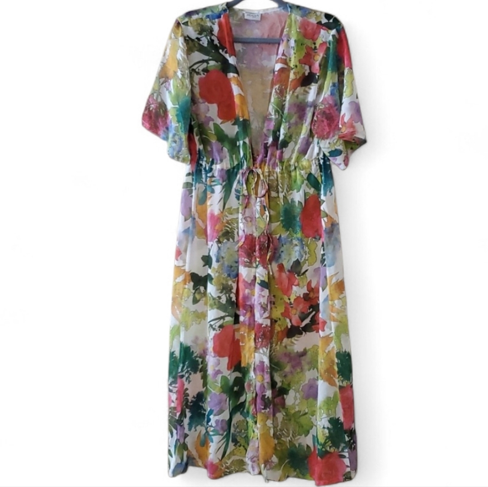 Bindya New York Floral Water Color Beach Cover Up Size One Size